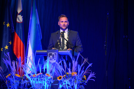 Občinski Praznik 25'-16